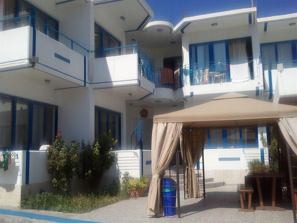Anastasia Studios, Apartments & Suites Archangelos  Bagian luar foto