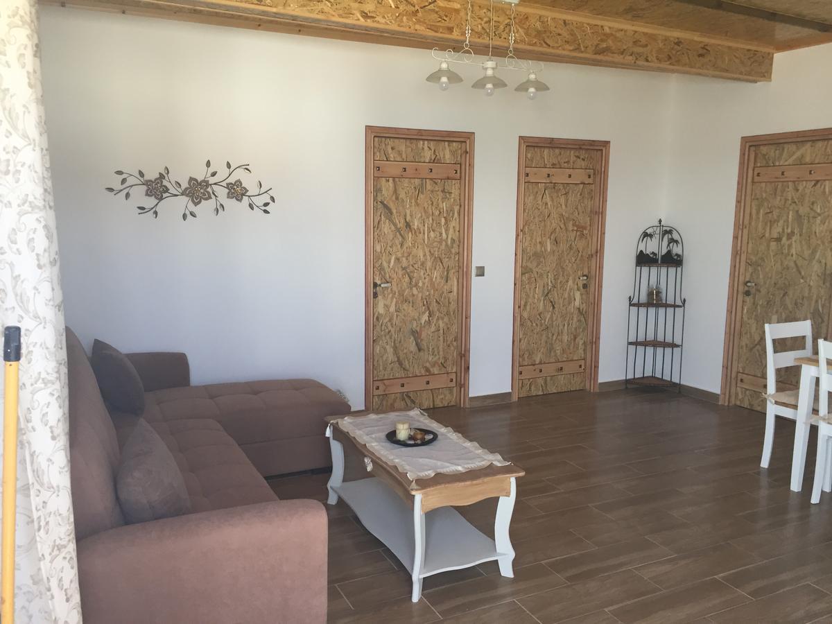 Anastasia Studios, Apartments & Suites Archangelos  Bagian luar foto